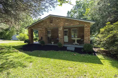 1529 Rainey Rd, Macon, GA 31220