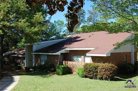106 Westcliff Cir UNIT C, Warner Robins, GA 31093