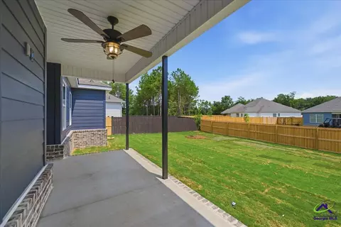 Exterior - 210 Hampton Chase, Perry, GA 31069 photo 4 of 8