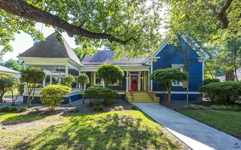 808 Washington St, Perry, GA 31069