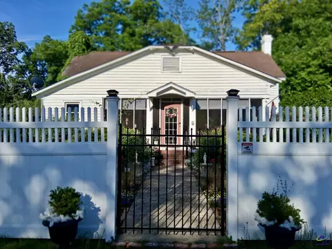 201 Old Perry Rd, Marshallville, GA 31057