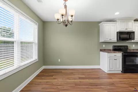 213 Winsted Ct, Perry, GA 31069 photo 10