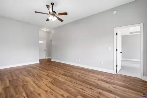 213 Winsted Ct, Perry, GA 31069 photo 8