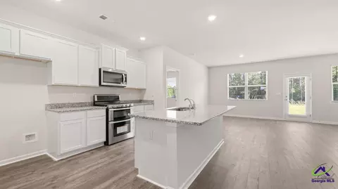 Kitchen - 216 Cattle Dr, Perry, GA 31069 photo 1 of 4