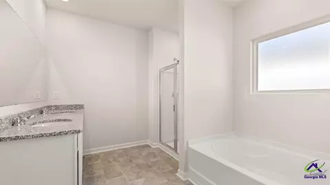 Bath - 216 Cattle Dr, Perry, GA 31069 photo 1 of 5