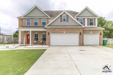 524 Hialeah Dr, Bonaire, GA 31005
