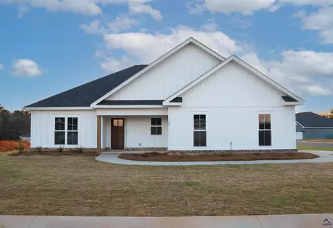 101 Brayden Rex Ct, Perry, GA 31069