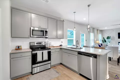 Kitchen - 642 Encore Dr #LOT 87, Perry, GA 31069 photo 4 of 4