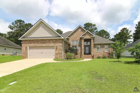 508 Amberley Ct, Kathleen, GA 31047