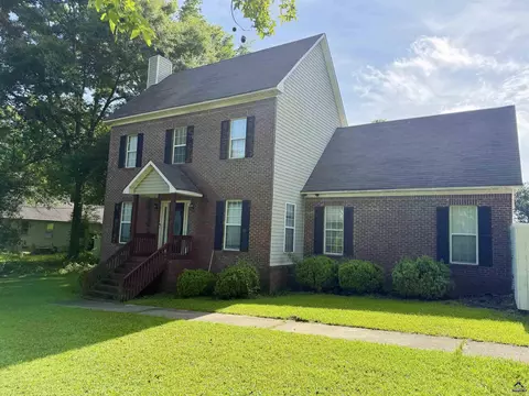 2644 Heath Rd, Macon, GA 31206