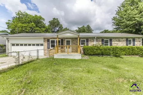 121 Napier Ave, Warner Robins, GA 31093