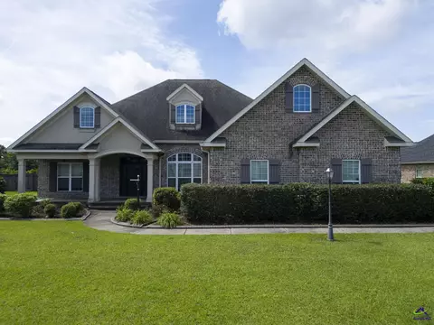 304 Montgomery St, Warner Robins, GA 31088