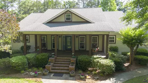 171 Jay Ct, Byron, GA 31008