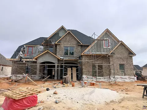 417 Bristleleaf Path, Kathleen, GA 31047