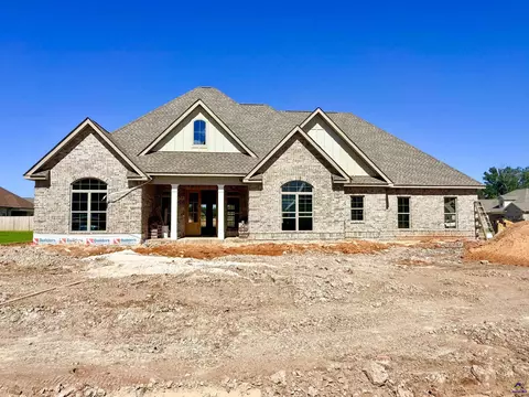 503 Bristleleaf Path, Kathleen, GA 31047