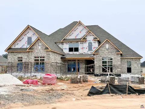 613 Willowbrook Ln, Kathleen, GA 31047