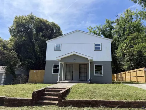 2082 Mutual Ave, Macon, GA 31204