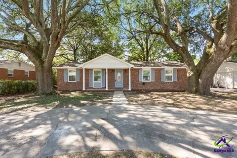 114 Karen Dr, Warner Robins, GA 31088