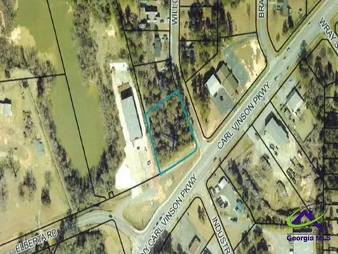 2501 Elberta Rd, Centerville, GA 31028