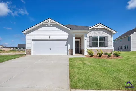 219 Cattle Dr, Perry, GA 31069