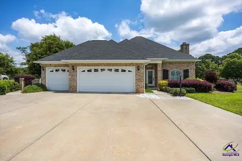 128 Mary Lou Dr, Byron, GA 31008