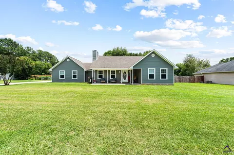 205 Doublegate Dr, Bonaire, GA 31005