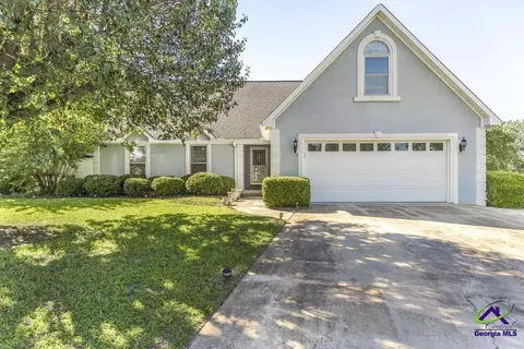 255 Waterford Dr, Bonaire, GA 31005