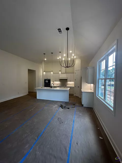 Kitchen - 3 Pleasant Oaks Dr, Perry, GA 31069 photo 4 of 4