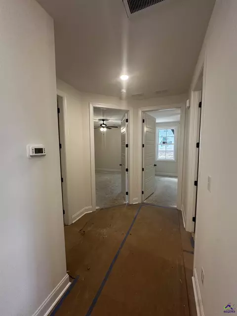 Entry Way - 3 Pleasant Oaks Dr, Perry, GA 31069 photo 1 of 1