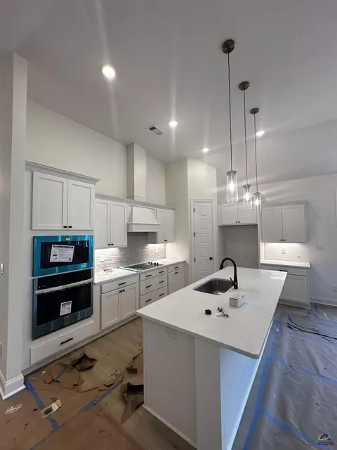 Kitchen - 3 Pleasant Oaks Dr, Perry, GA 31069 photo 1 of 4