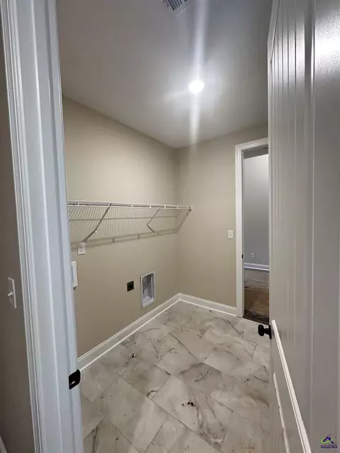 Other - 2 Pleasant Oaks Dr, Perry, GA 31069 photo 6 of 7