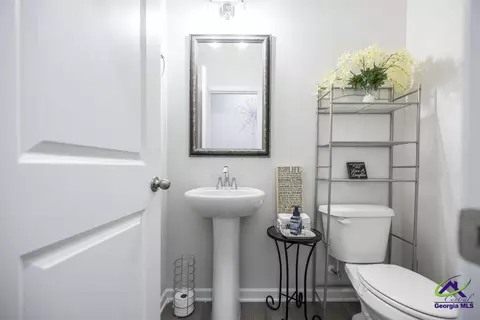 Bath - 4580 Capulet Ct, Forsyth, GA 31029 photo 1 of 4