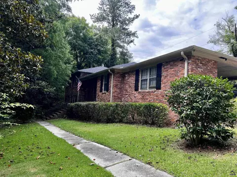 5038 Wingate, Macon, GA 31210