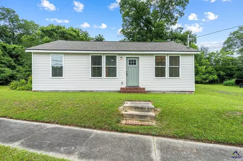 110 S Sixth St, Warner Robins, GA 31088