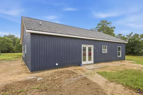 Exterior - 2759 Hortman Mill Rd, Roberta, GA 31078 photo 4 of 4