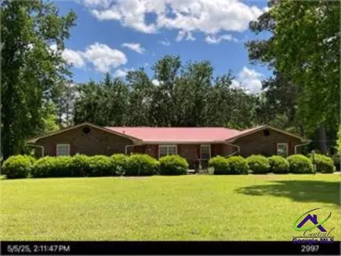 1021 Country Club Rd, Perry, GA 31069