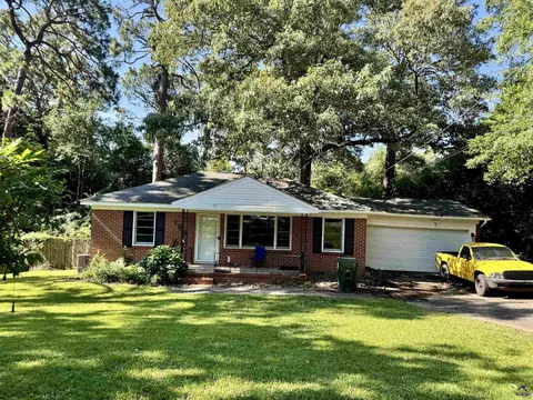 105 Lynn Ave, Warner Robins, GA 31088
