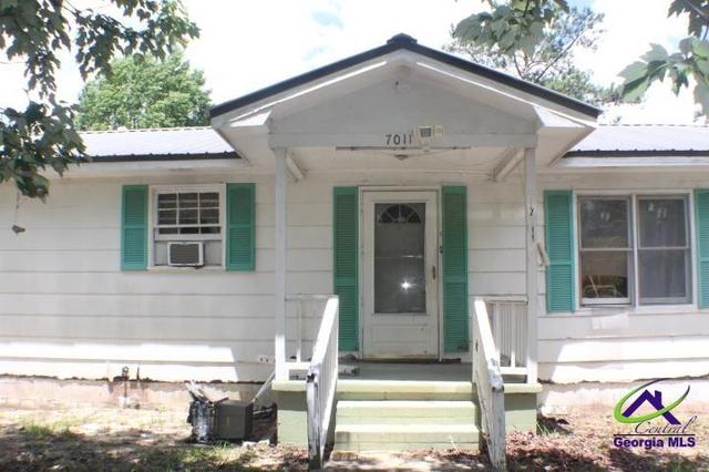 7011 Bethel Church Rd, Lizella, GA 31052