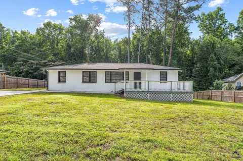 4154 Vallie Dr, Macon, GA 31204