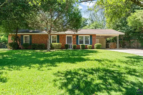 102 Oklahoma Ave, Warner Robins, GA 31093