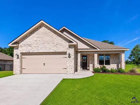 403 Cannon Point Dr, Bonaire, GA 31005
