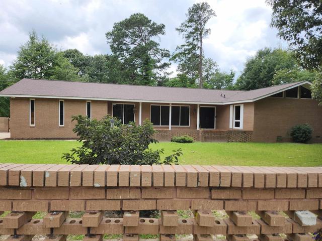 109 Delchamps, Warner Robins, GA 31093