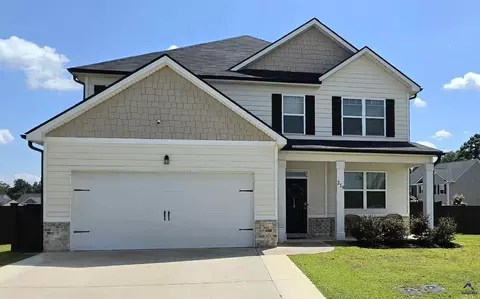 219 Barnyard Way, Perry, GA 31069