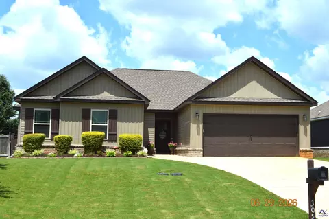 305 Kendall, Perry, GA 31069
