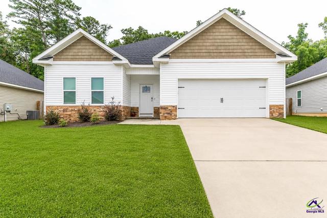 105 Garrett Ln, Bonaire, GA 31005
