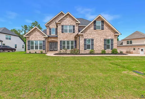 203 Buckhead Forest Dr, Warner Robins, GA 31088