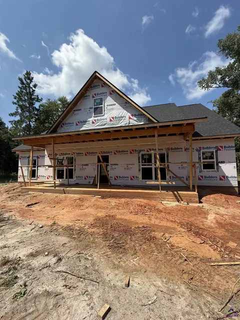 102 Redwood Dr, Cochran, GA 31014