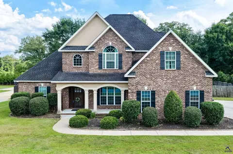 107 Harley Dr, Kathleen, GA 31047