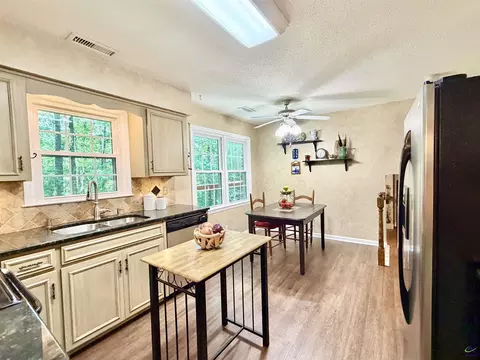 207 Cheyenne Dr, Lagrange, GA 30240 photo 31