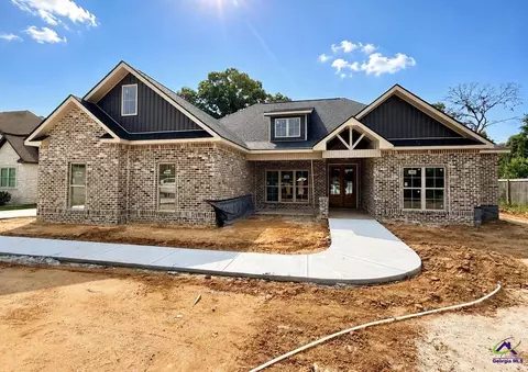 107 Colton Dr, Bonaire, GA 31005